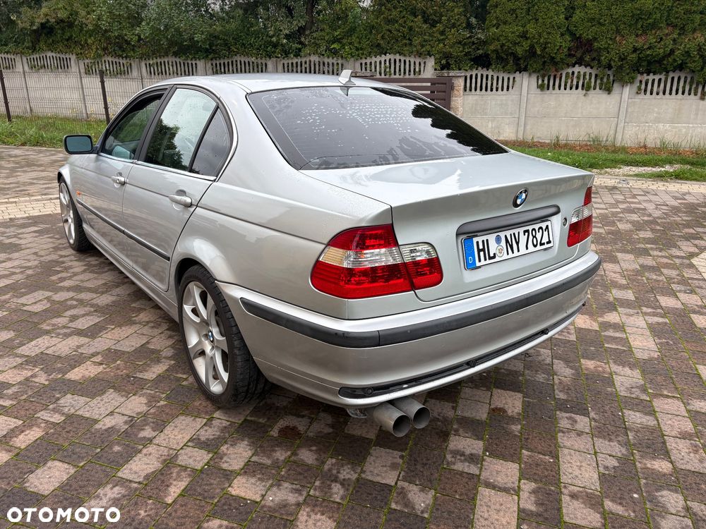 BMW Seria 3 328i - 13