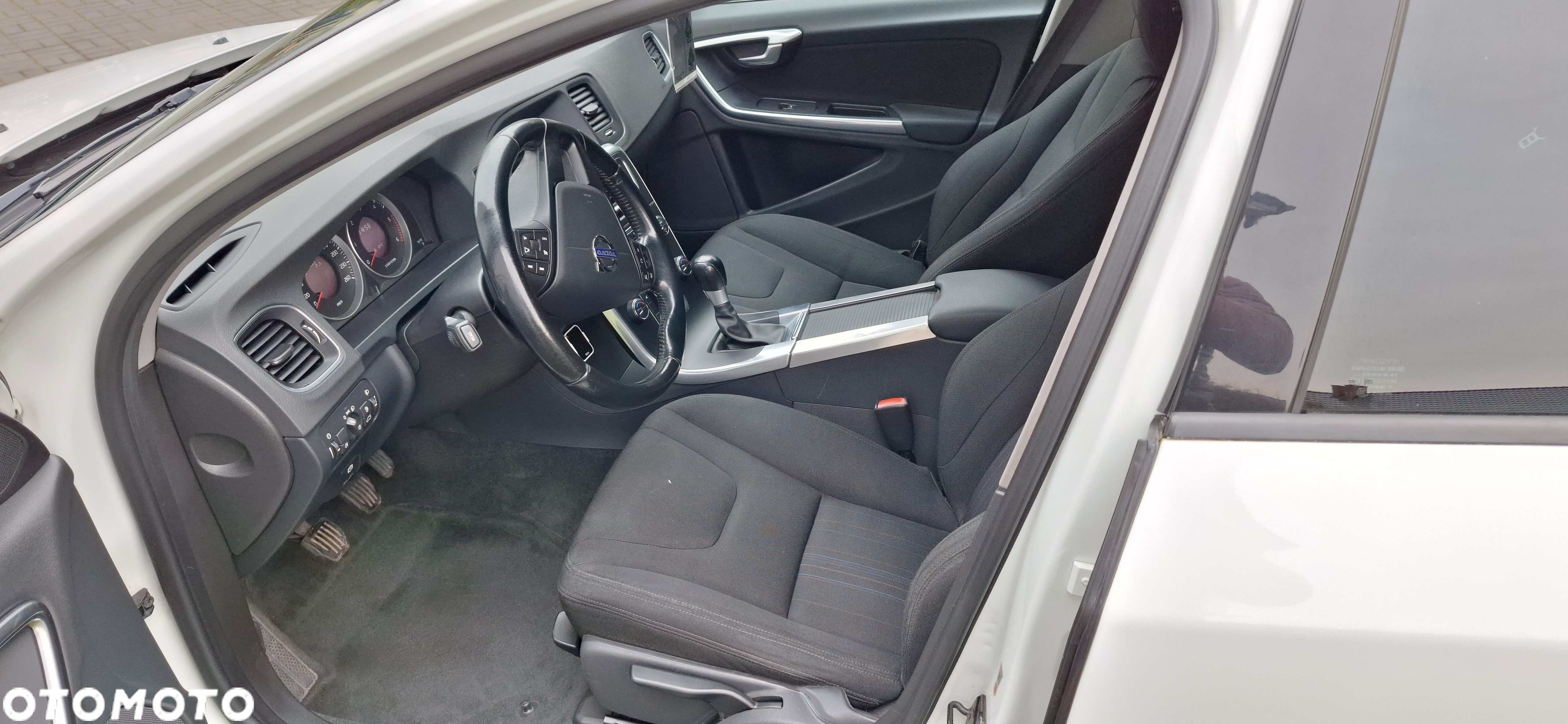Volvo V60 D2 - 6