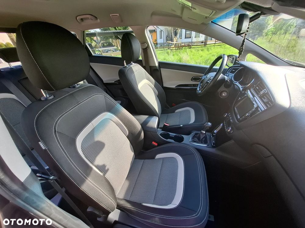 Kia Ceed Cee'd 1.6 CRDi L Business Line - 16