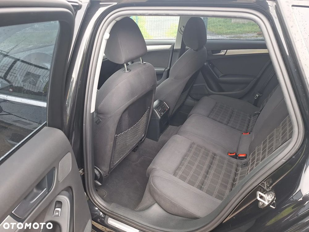 Audi A4 Avant - 12