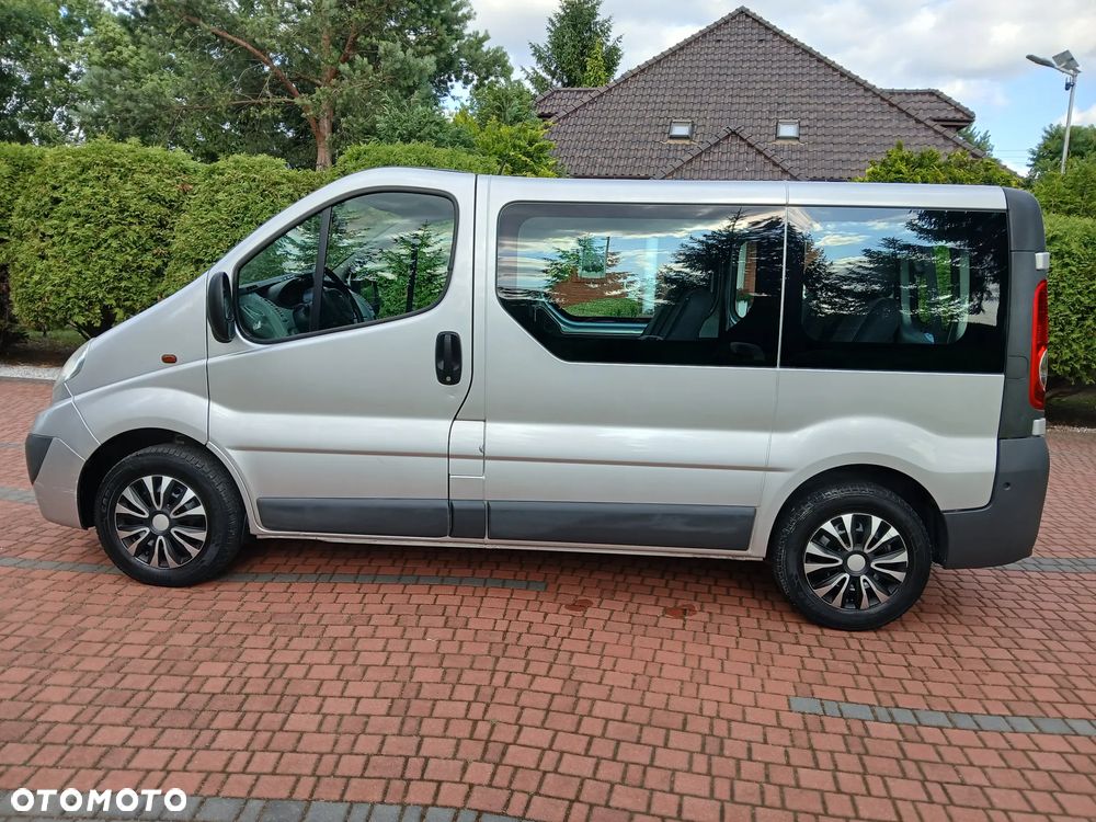Opel Vivaro - 5