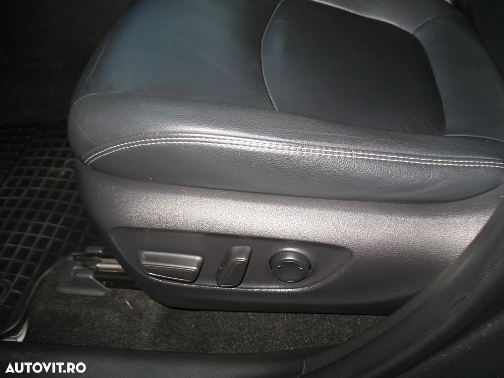 Toyota RAV4 2.5 VVT-iE 4x2 Exclusive - 12