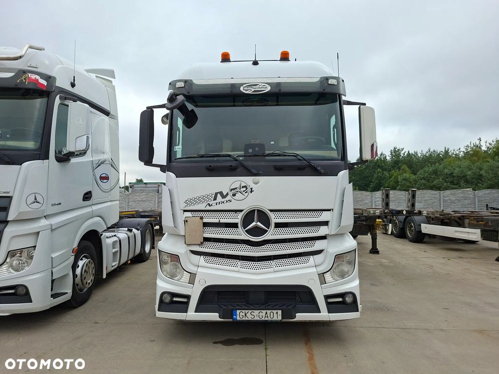 Mercedes-Benz Actros - 5