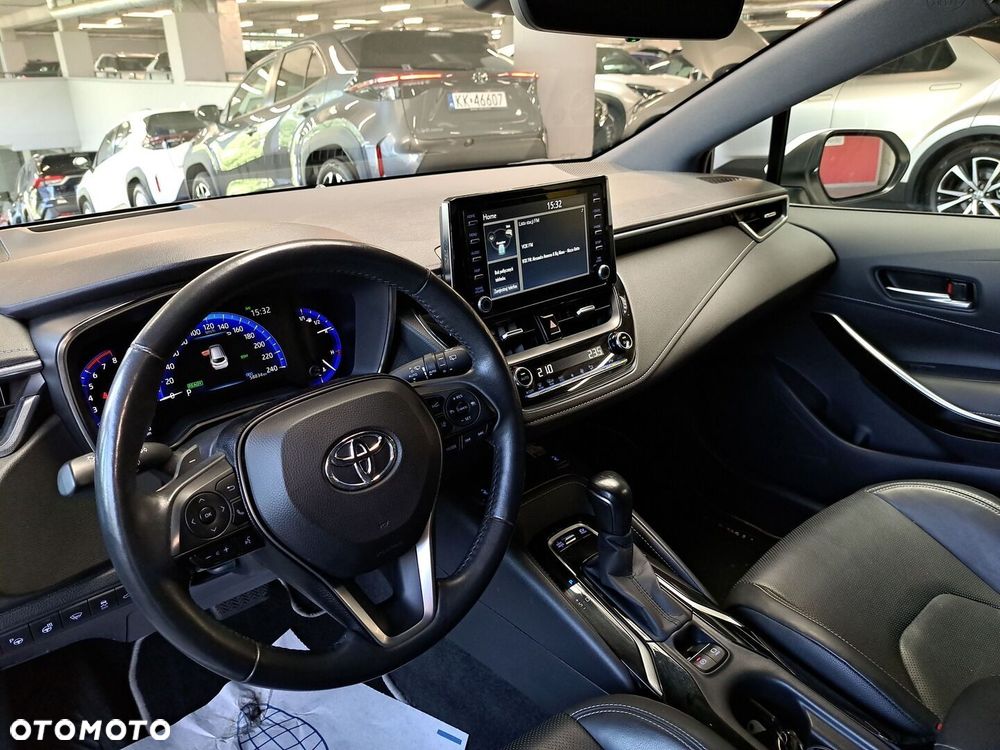 Toyota Corolla - 34