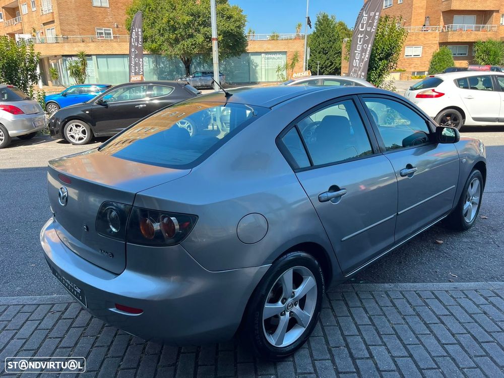 Mazda 3 Hatchback - 7