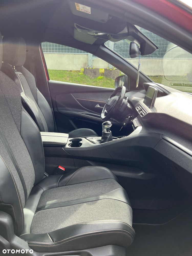 Peugeot 3008 1.5 BlueHDi GT S&S - 9