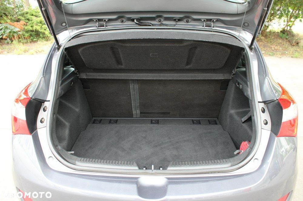 Hyundai i30 - 33