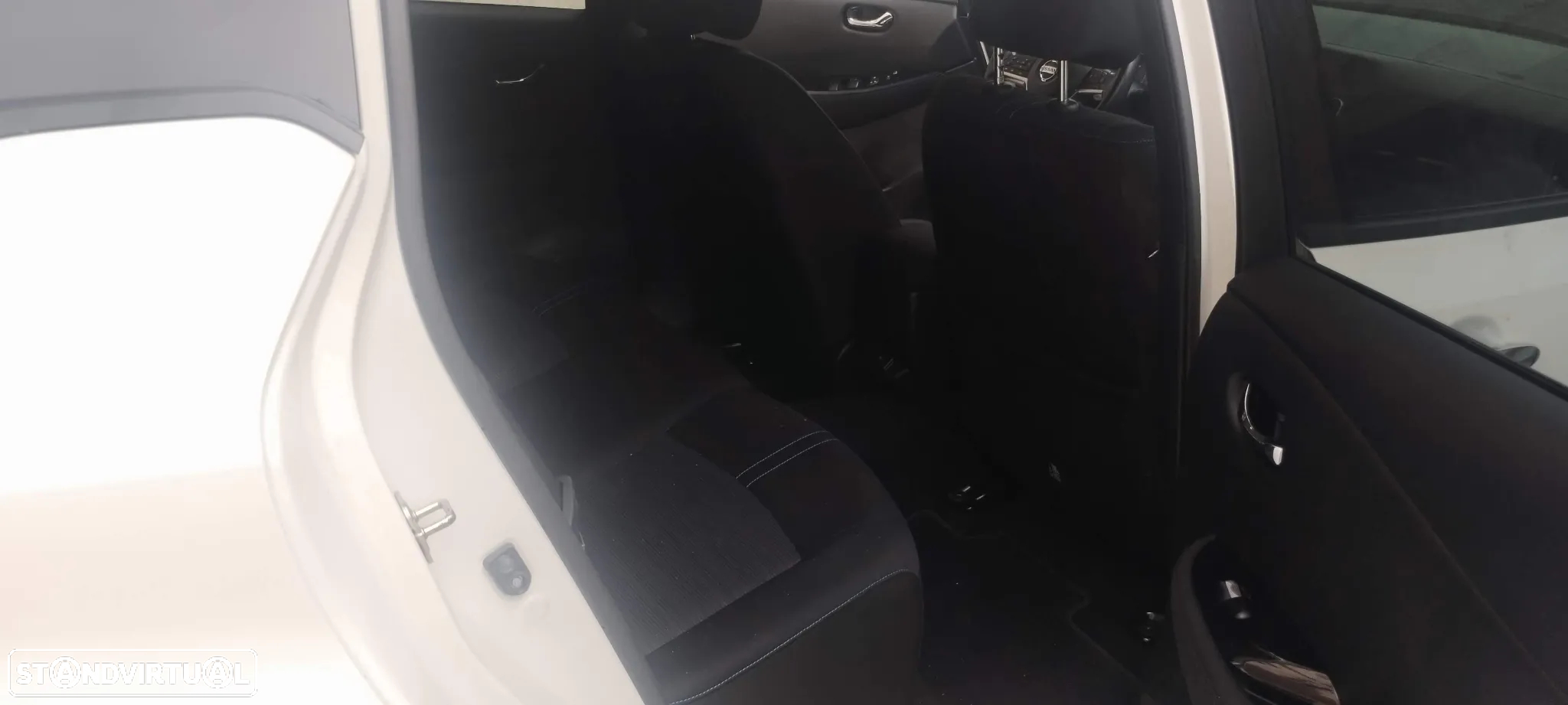 Nissan Leaf N-Connecta - 22