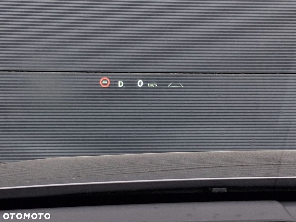 Toyota Camry - 26