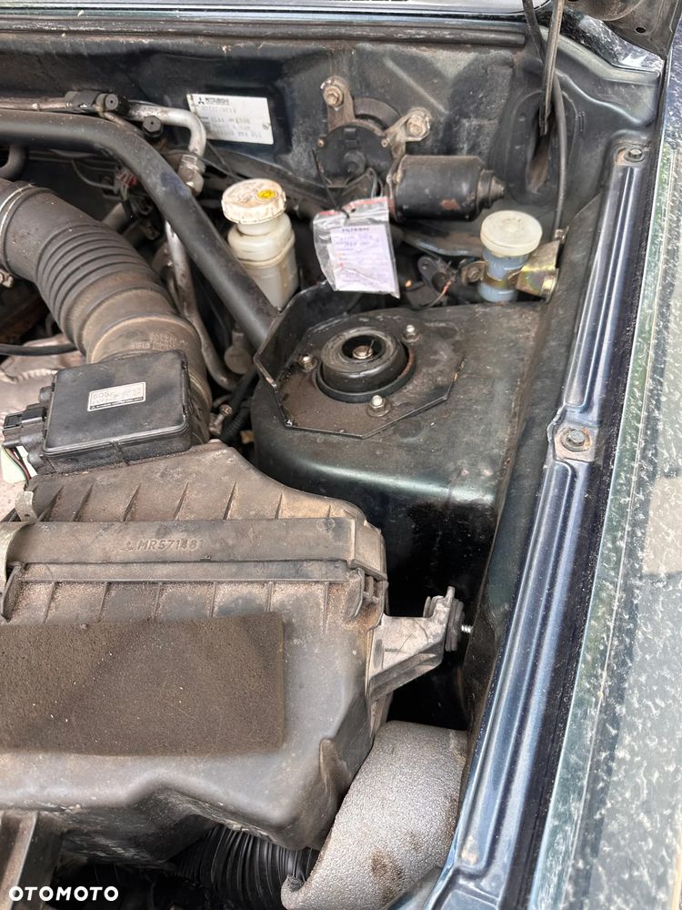 Mitsubishi Pajero Pinin - 10