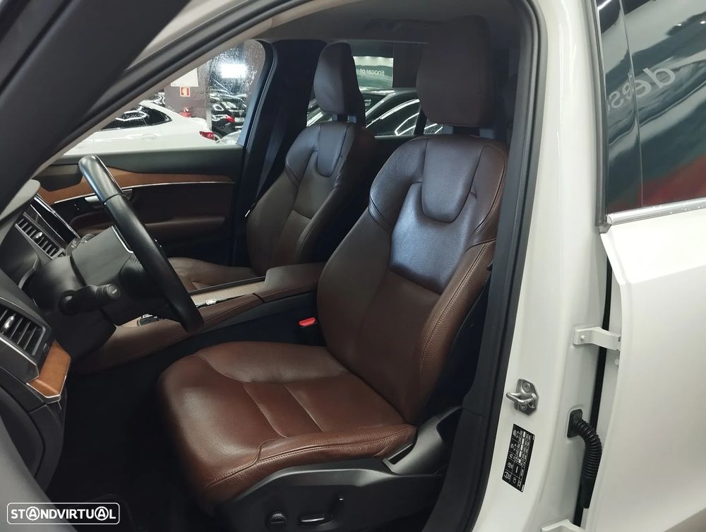 Volvo XC 90 2.0 B5 Momentum Plus AWD - 18