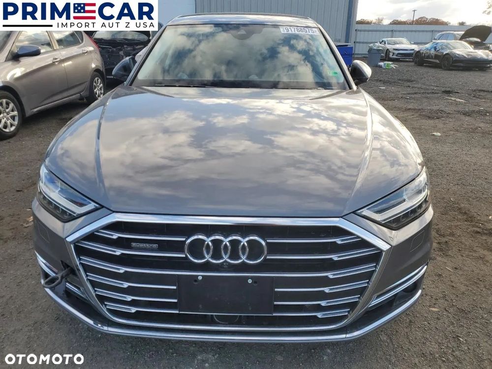 Audi A8 - 5