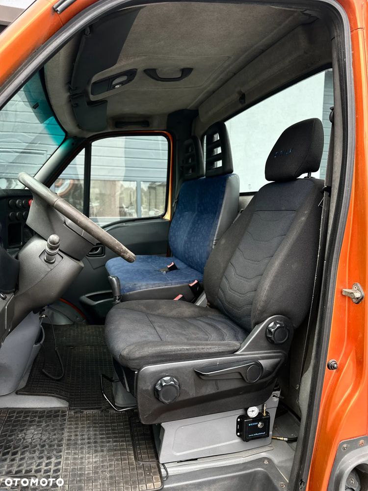 Iveco Daily 35C12 - 13
