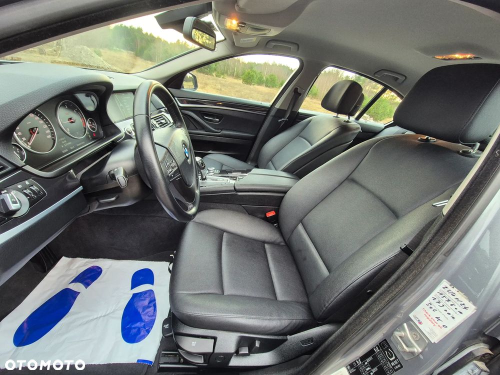 BMW Seria 5 - 33