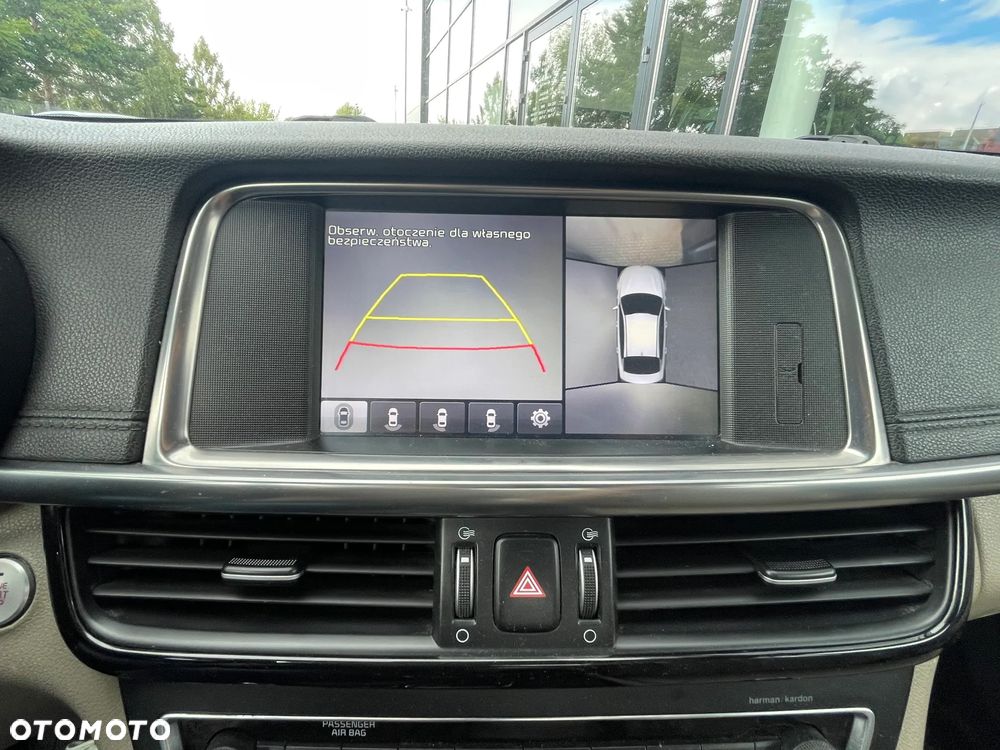 Kia Optima - 11