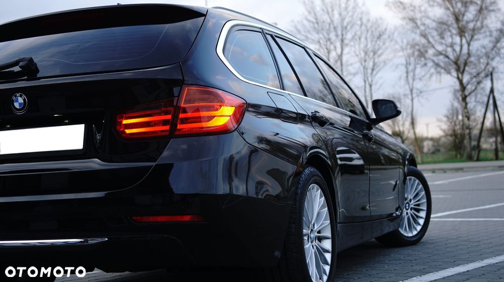 BMW Seria 3 318d Luxury Line - 10