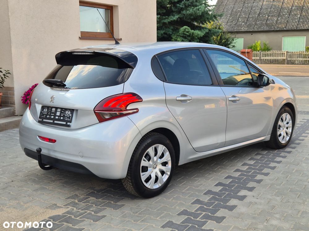 Peugeot 208 1.6 BlueHDi Active S&S - 16