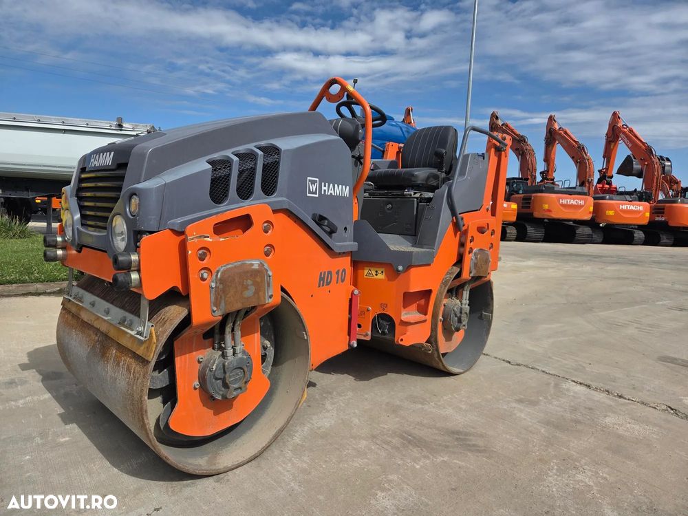 Hamm HAMM HD10, 2021, 477h, 2,5 tone, latime tambur 1m, motor KUBOTA 25CP, produs in Germania, lungime 2,5m, viteza 10km/h, intoarce in 2,5m, CA NOU, posibilitate leasing 4 ani -PROMOTIE 19.900 EUR+Tva - 2