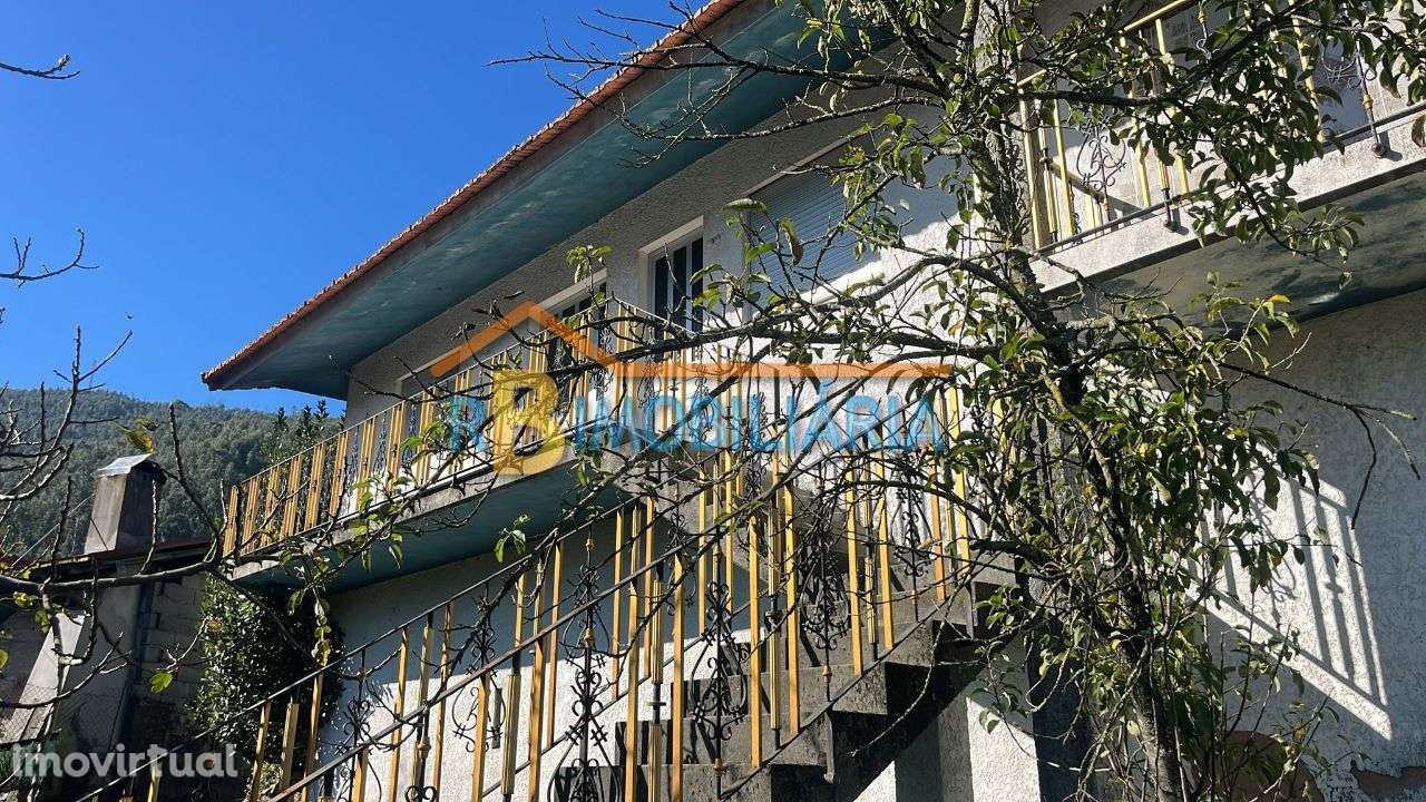 Conjunto de 2 casas geminadas em Mansores - Arouca - Grande imagem: 2/18