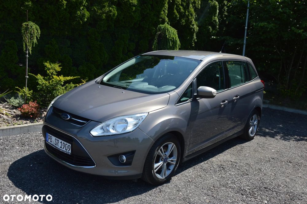 Ford Grand C-MAX - 3