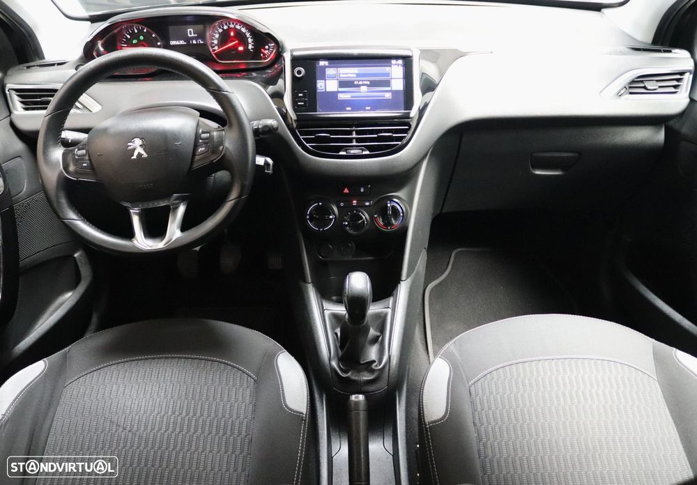 Peugeot 208 1.2 PureTech Active - 24