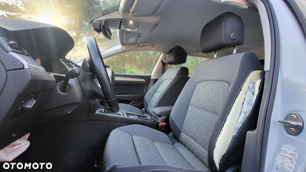 Volkswagen Passat 1.5 TSI EVO Business DSG - 21