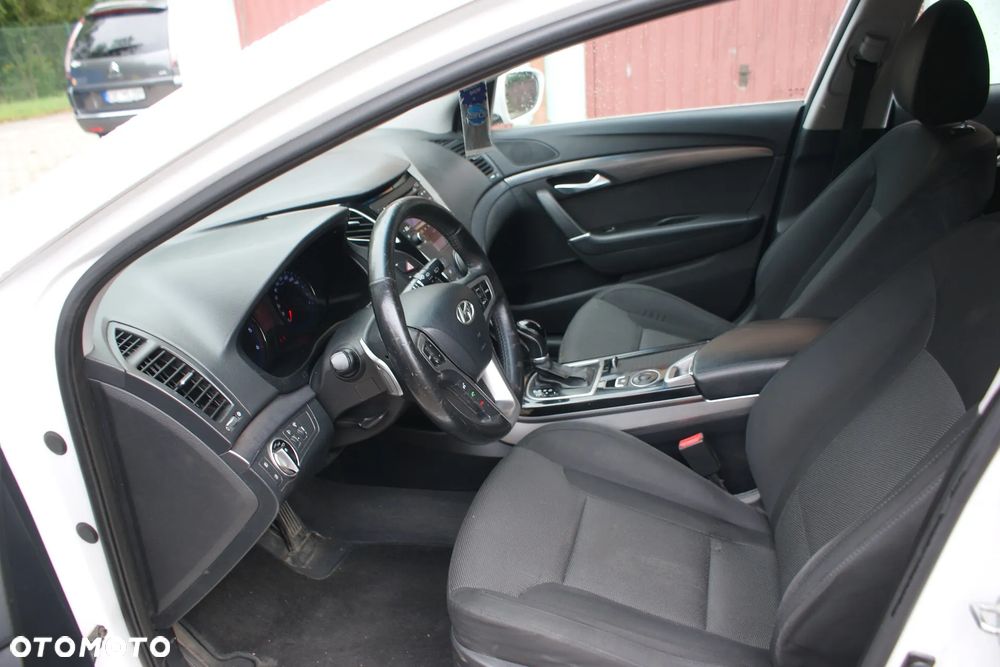 Hyundai i40 1.7 CRDi Comfort + - 5