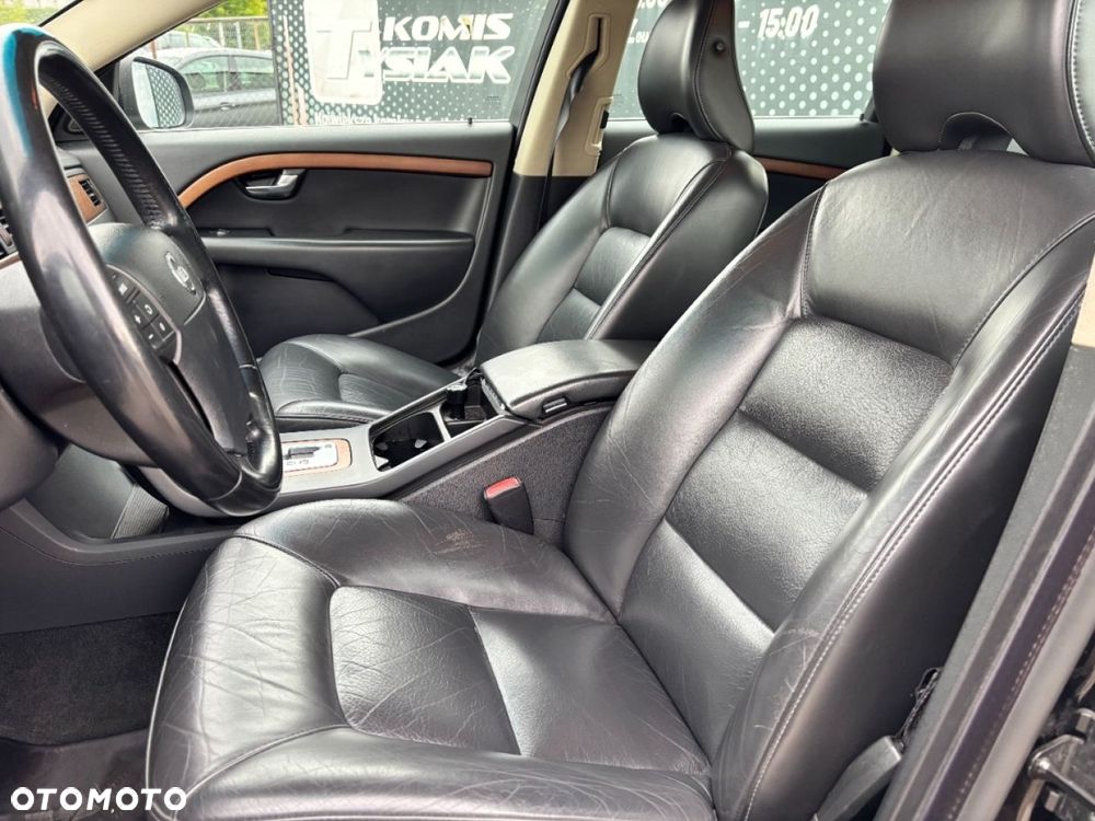Volvo V70 - 8