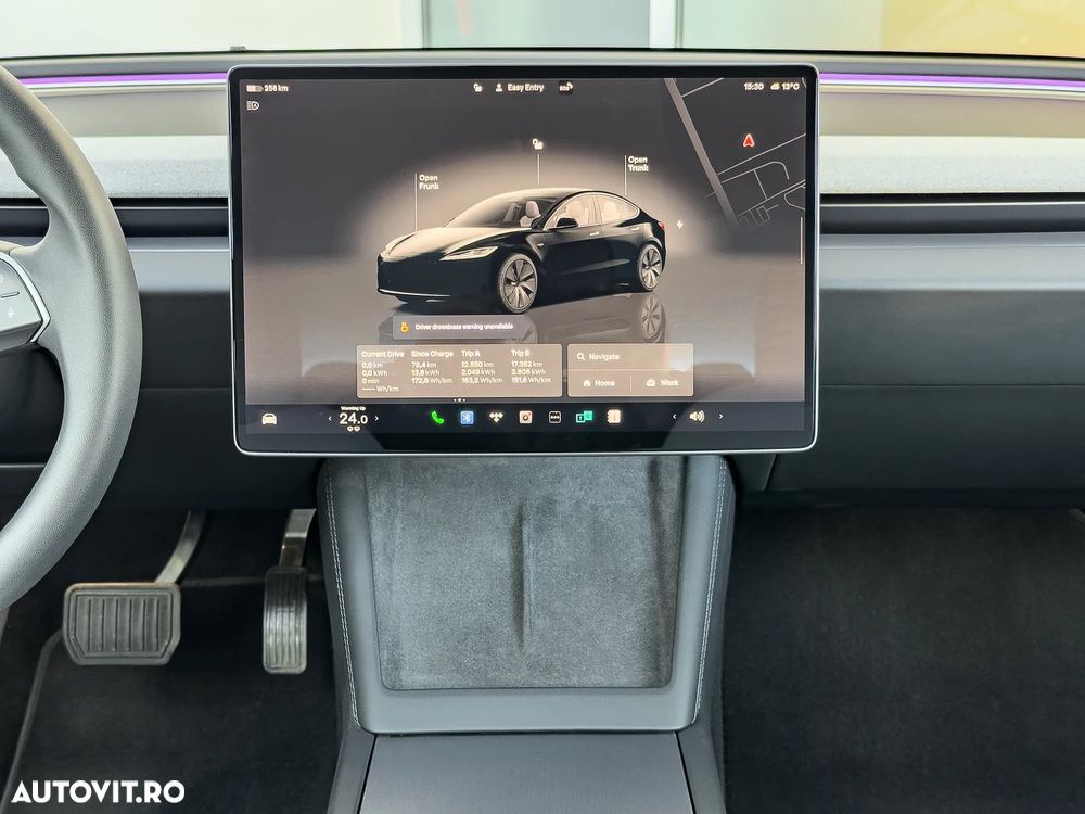 Tesla Model 3 RWD - 12