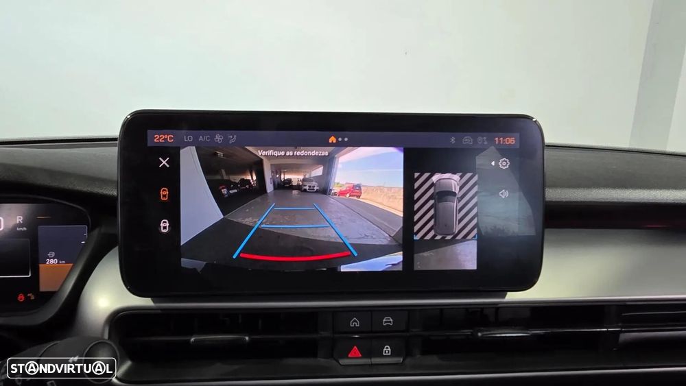 Jeep Avenger 1.2 e-Hybrid Summit DCT - 28