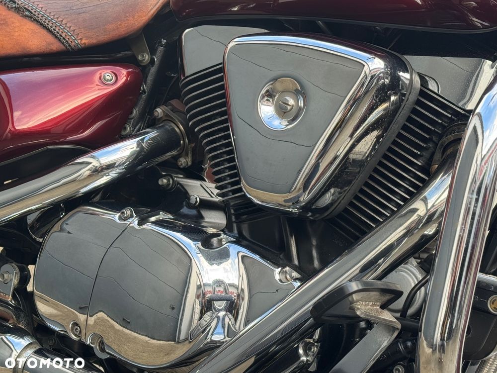 Suzuki Intruder - 29