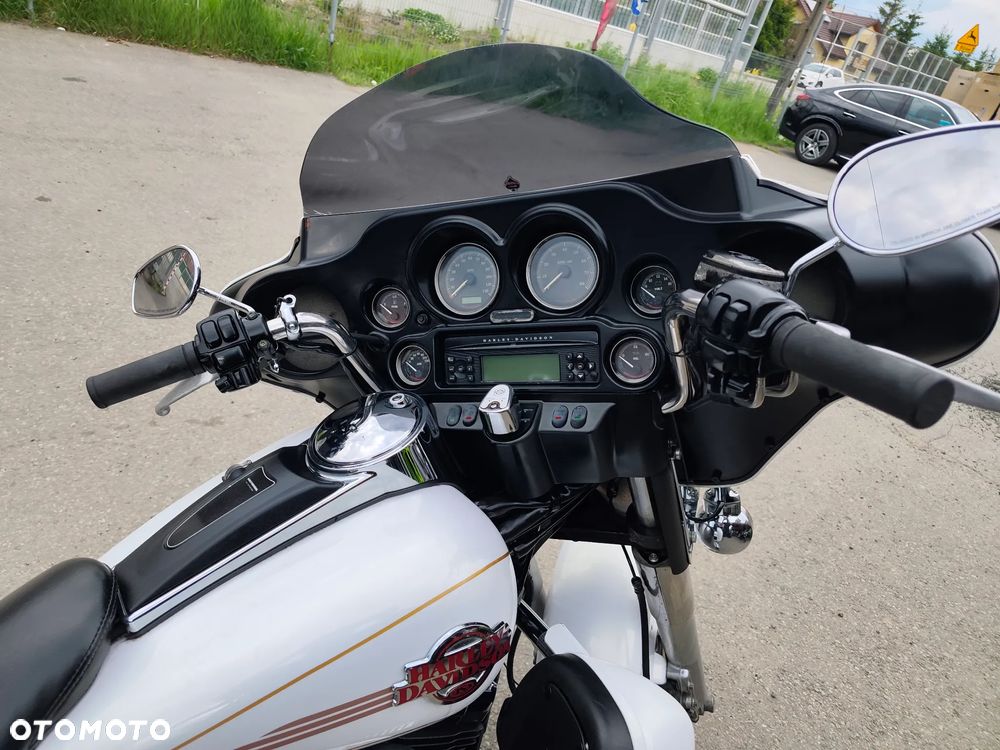 Harley-Davidson FLHTCU Ultra - 18