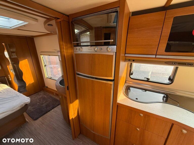 Fendt Uni-Caravan Diamant 700 DFS - 12