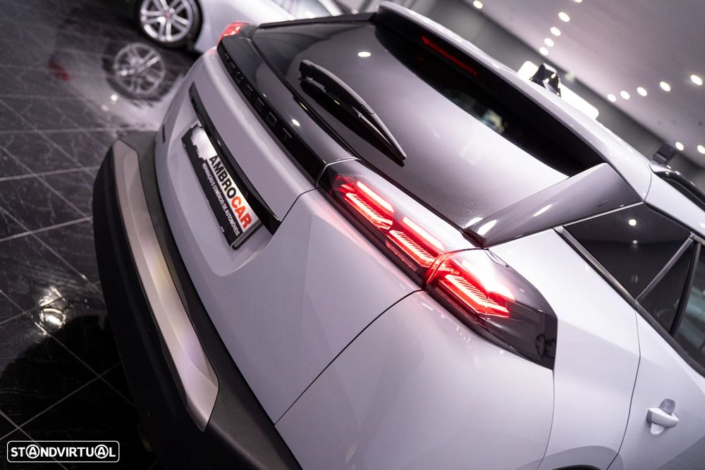 Peugeot 2008 PureTech 100 Allure - 20