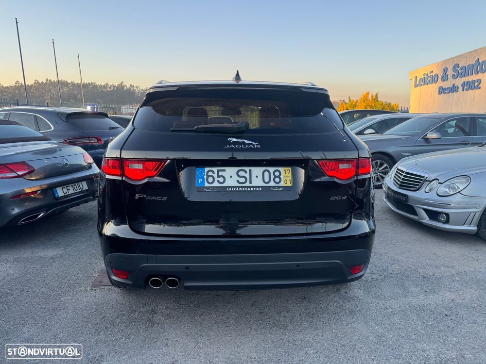 Jaguar F-Pace 2.0 i4D Prestige AWD - 30