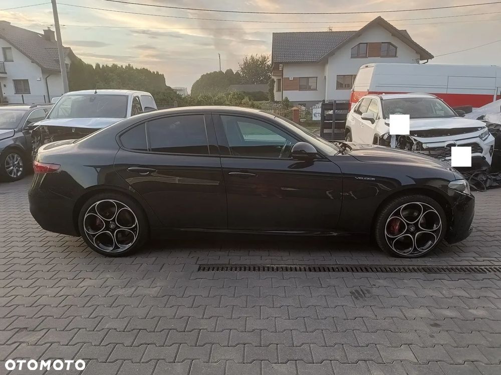 Alfa Romeo Giulia 2.0 Turbo Veloce Q4 - 3