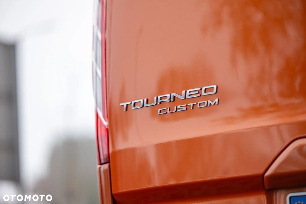Ford Tourneo Custom 2.0 EcoBlue L1 Active - 16