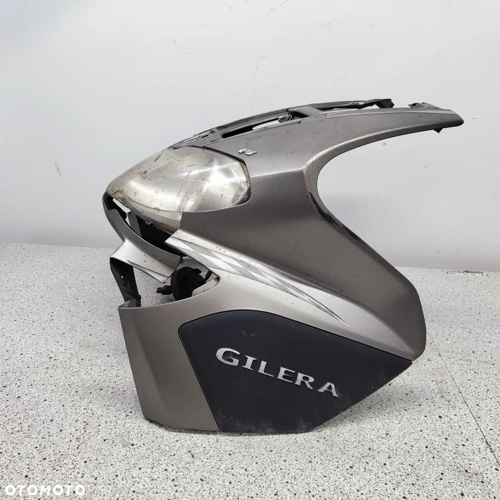 Czacha, czasza, owiewka przód, lampa, reflektor Gilera Runner - 5