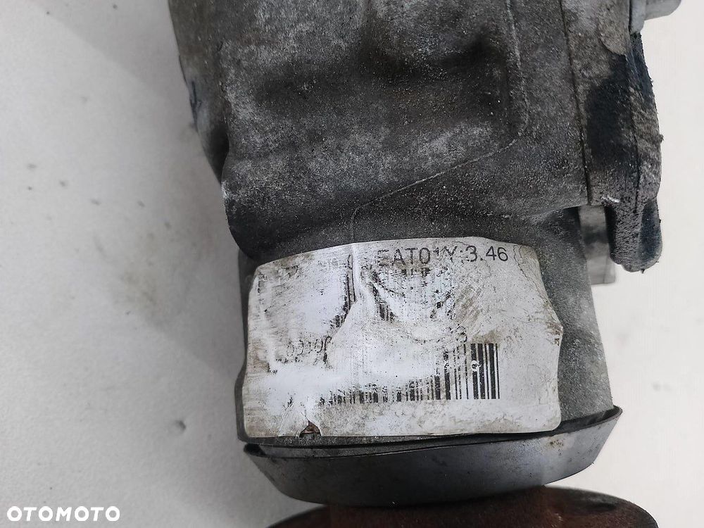 DYFERENCJAŁ PRZÓD BMW SERIA 7 F01 7558090   7558154 4.4 - 7