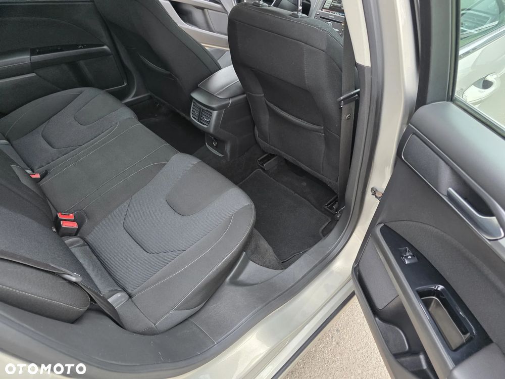 Ford Mondeo 2.0 EcoBoost Titanium - 15