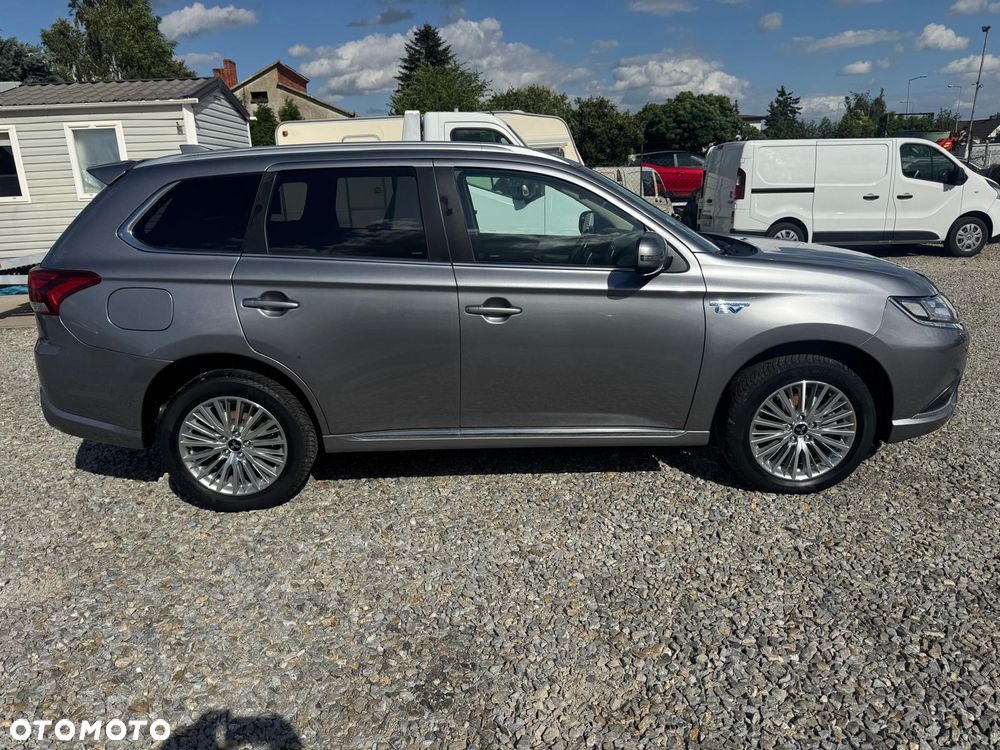 Mitsubishi Outlander 2.4 4WD Diamant - 7