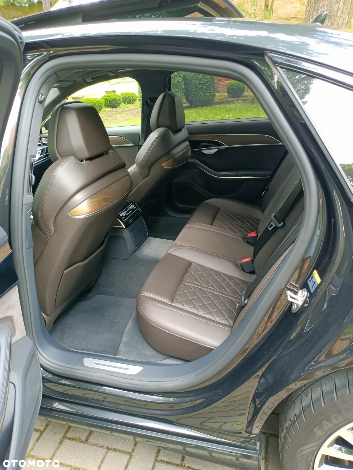 Audi A8 - 8