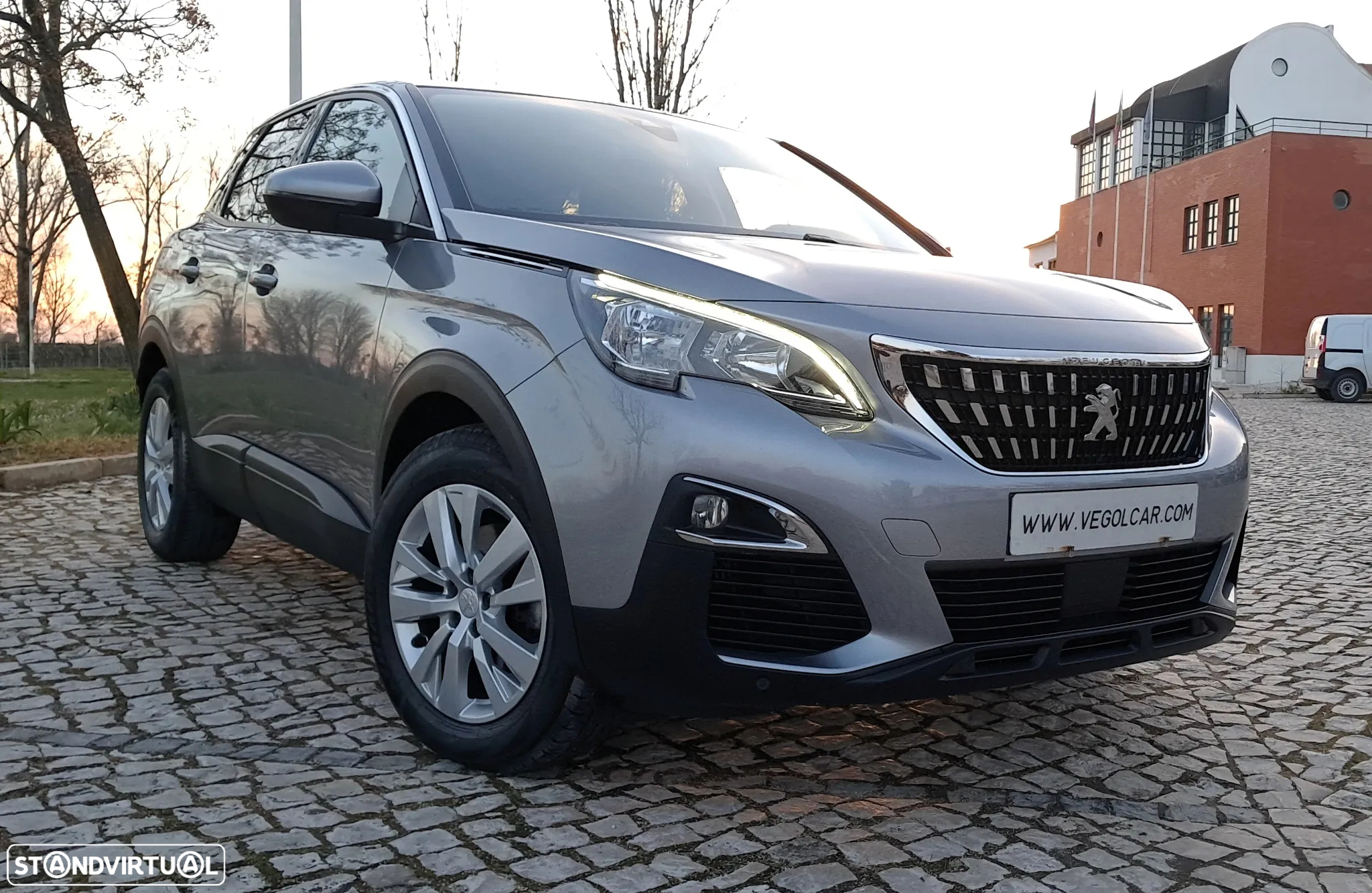Peugeot 3008 BlueHDi 130 Stop & Start EAT8 Active Pack - 14
