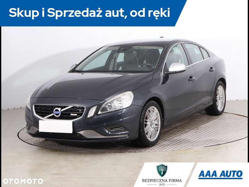 Volvo S60 - 3