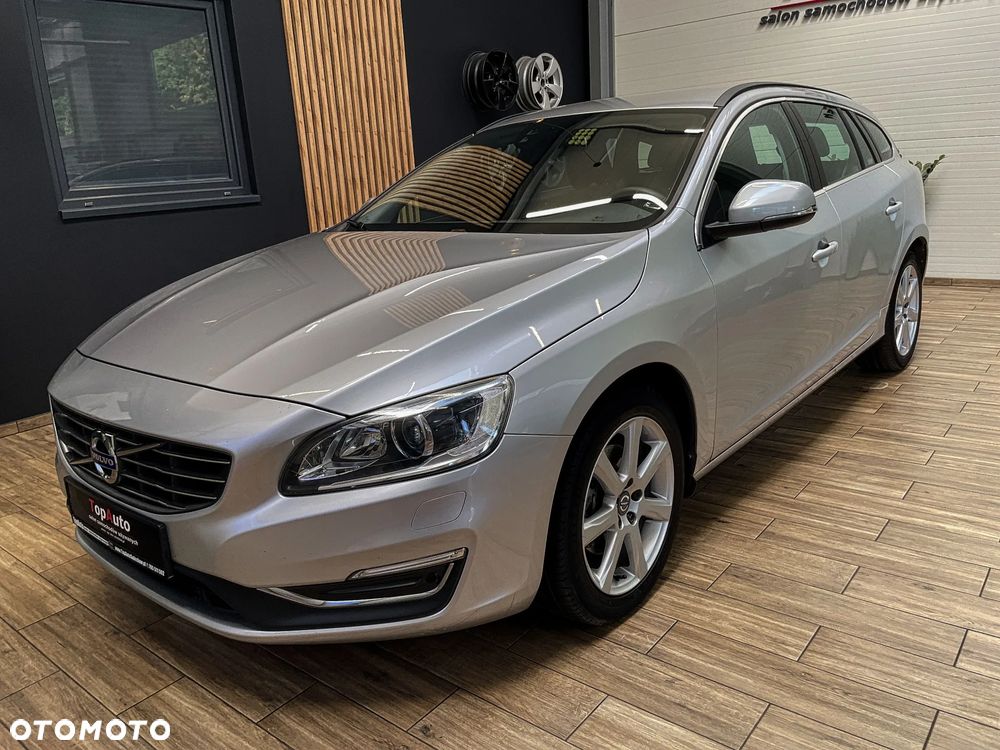 Volvo V60 D4 Geartronic Momentum - 13