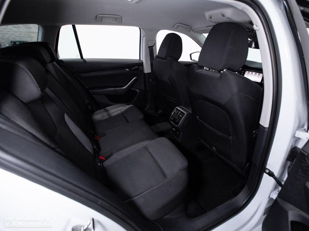 Skoda Octavia Break 2.0 TDI Ambition - 12