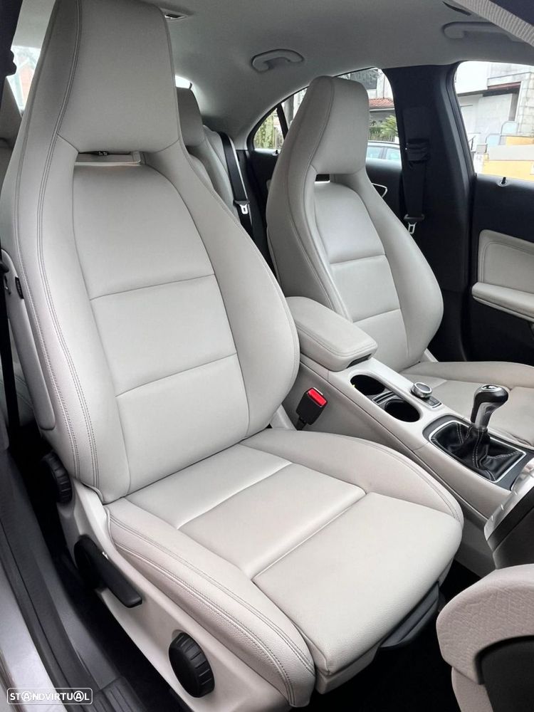 Mercedes-Benz CLA 200 CDI Urban - 56