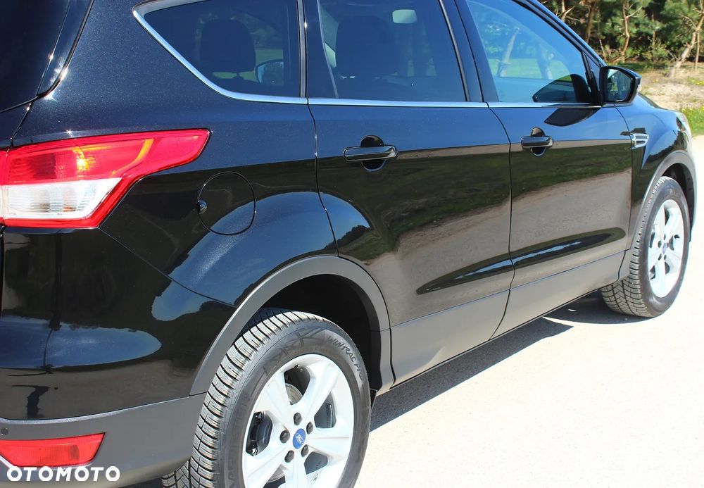Ford Kuga 2.0 TDCi 2x4 Trend - 18