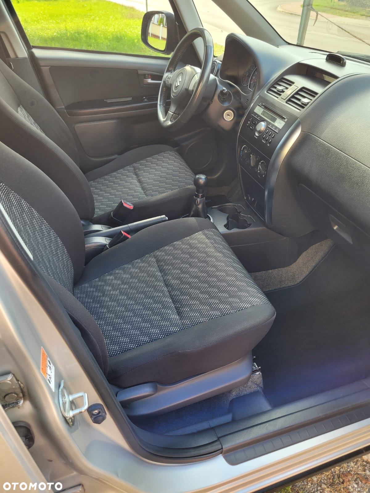 Suzuki SX4 1.6 GS / Premium - 19