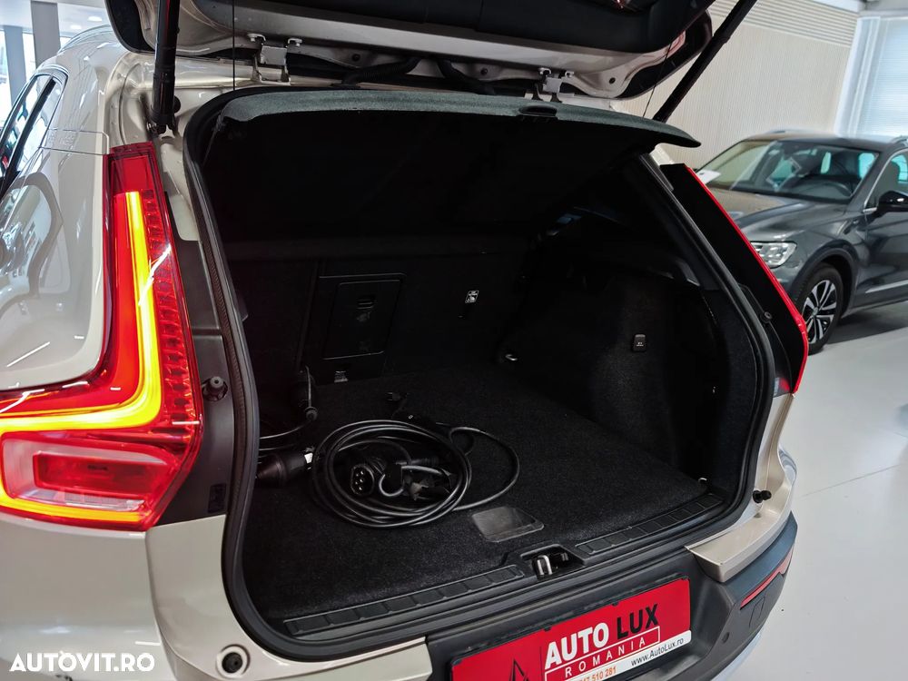 Volvo XC 40 T4 Recharge DKG Plus Dark - 35